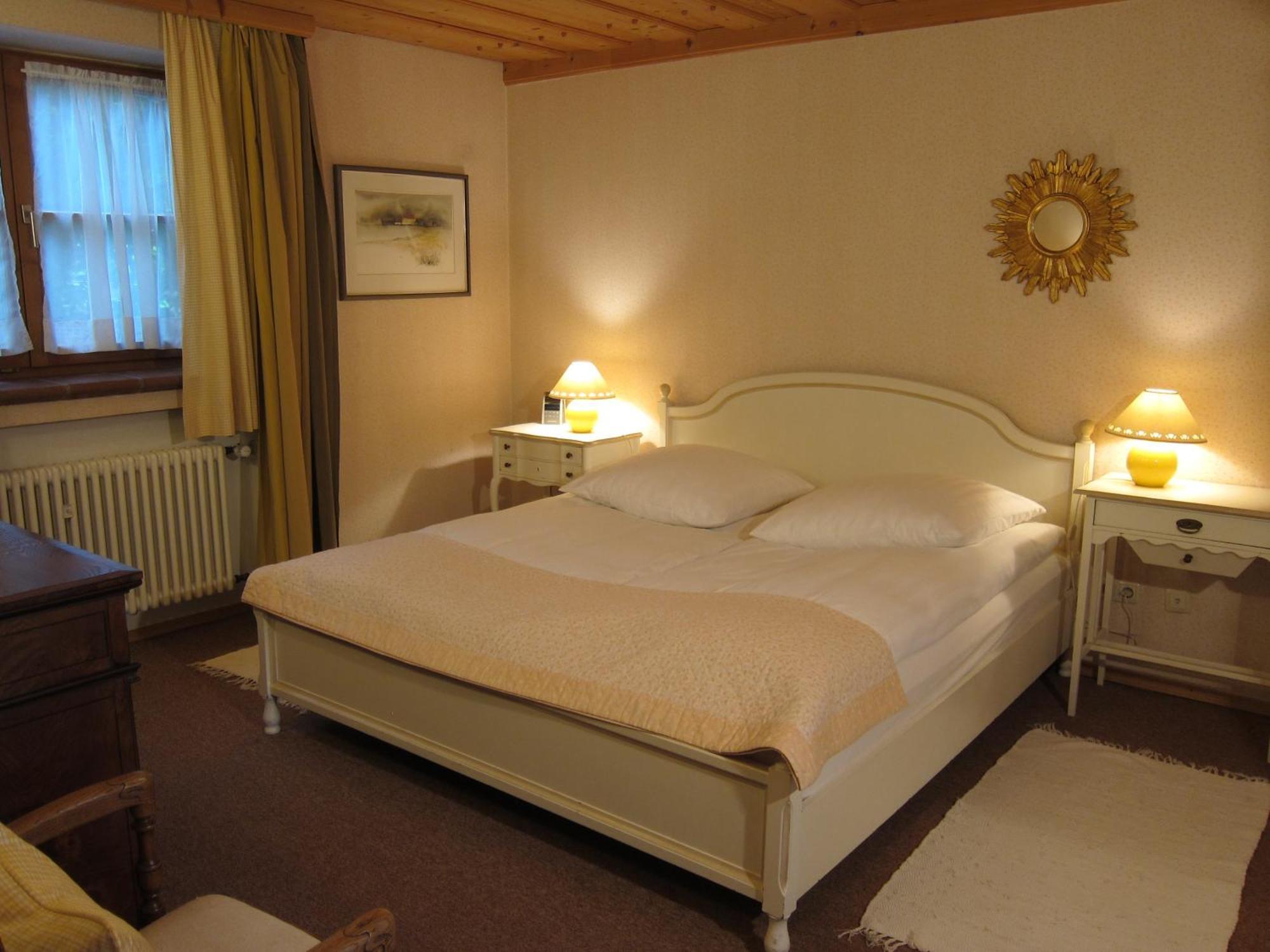 Ferienwohnungen Elisabeth Am See Rotta Habitación foto